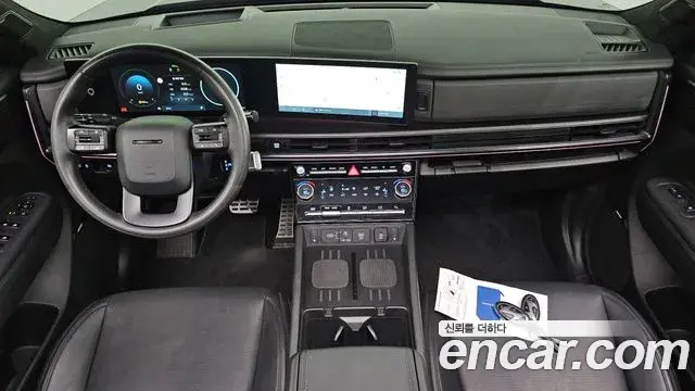 Hyundai Santa Fe 2023 — Photo 7/20