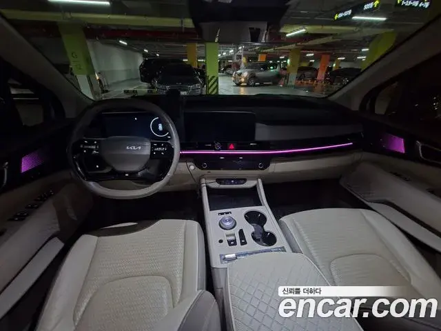 Kia Carnival 2025 — Şəkil 11/16