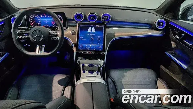 Mercedes-Benz C-Class 2026 — Photo 6/20