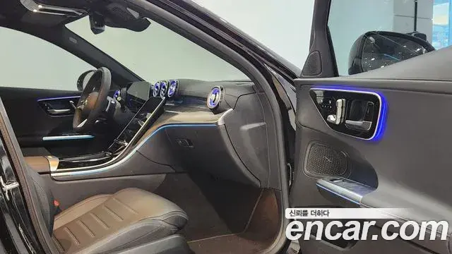 Mercedes-Benz C-Class 2026 — Photo 11/20