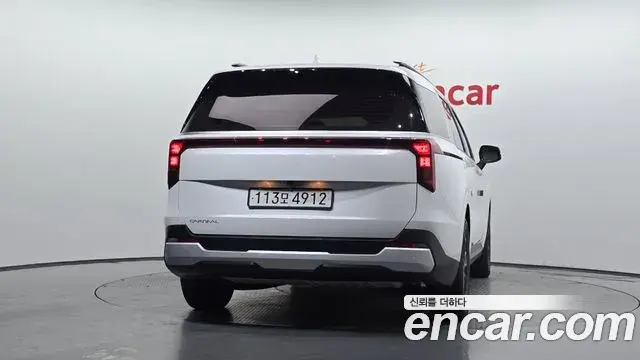 Kia Carnival 2024 — Photo 4/20