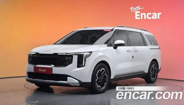Kia Carnival 2024 — Photo 1/20