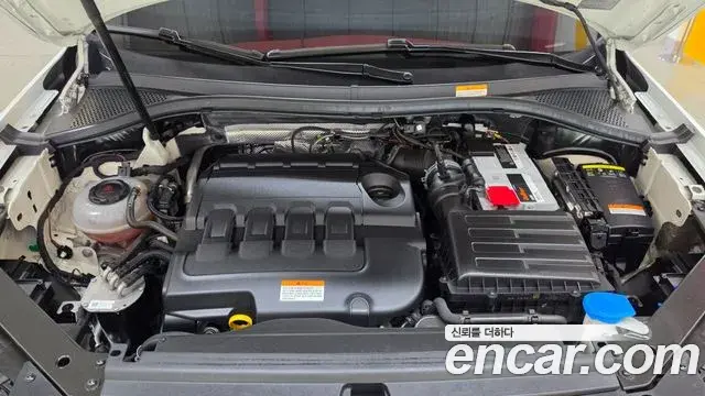 Volkswagen Tiguan 2020 — Photo 6/20