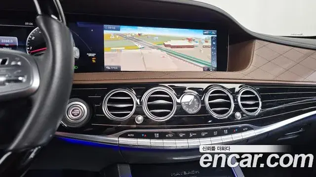 Mercedes-Benz S-Class 2020 — Photo 12/20