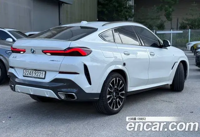 BMW X6 2024 — Photo 2/9