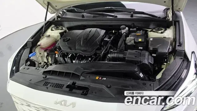 Kia K8 2021 — Photo 6/20