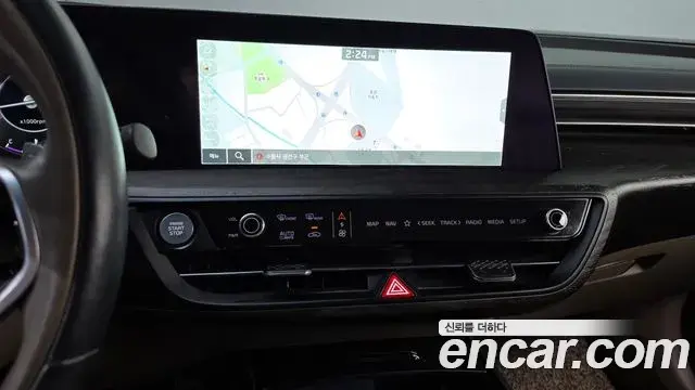 Kia K8 2021 — Photo 14/20