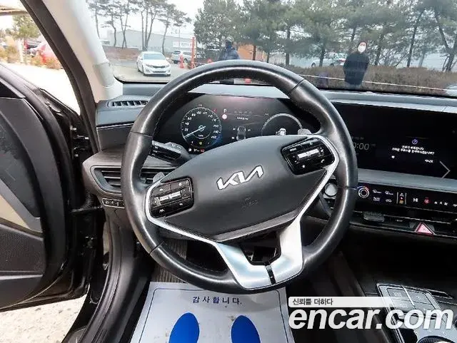 Kia K8 2021 — Photo 7/20