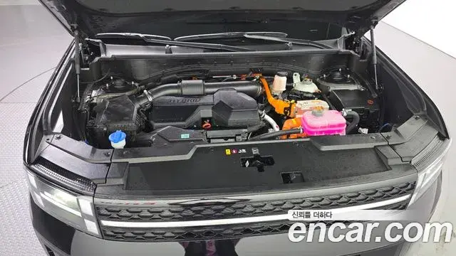 Hyundai Santa Fe 2025 — Photo 6/20