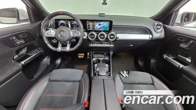 Mercedes-Benz GLB-Class 2022 — Photo 7/20