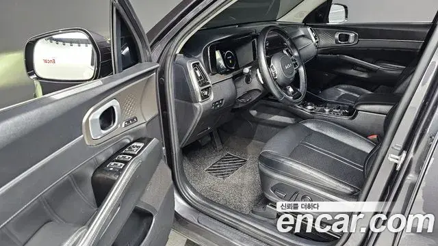 Kia Sorento 2021 — Фото 10/20