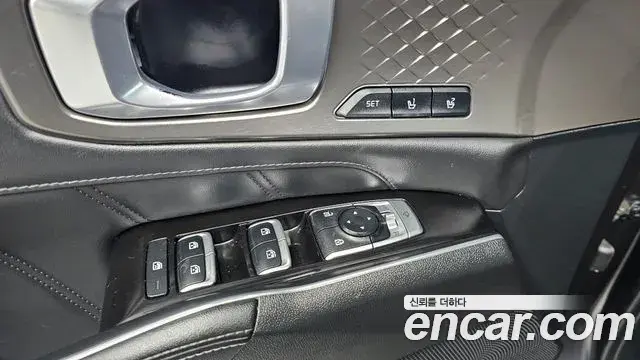 Kia Sorento 2021 — Фото 19/20