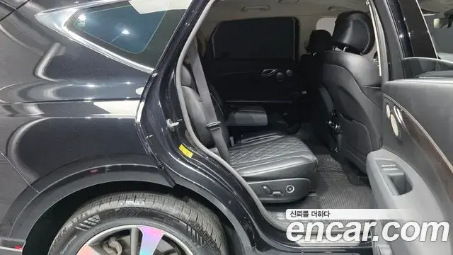 Genesis GV80 2020 — Photo 11/20
