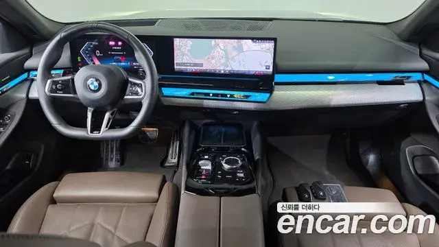 BMW 5 Series 2024 — Photo 7/20