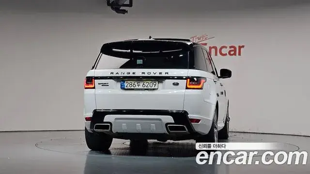 Land Rover Range Rover Sport 2021 — Photo 4/20