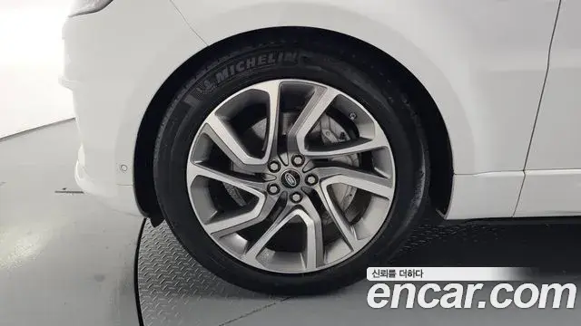 Land Rover Range Rover Sport 2021 — Photo 5/20