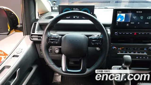 Hyundai Staria 2026 — Photo 13/20