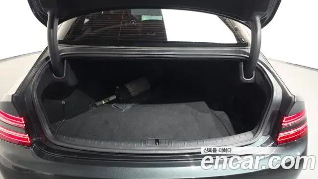 Genesis Electrified G80 2020 — Фото 16/20