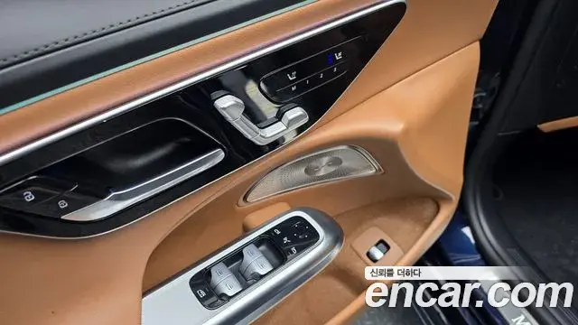 Mercedes-Benz E-Class 2024 — Photo 20/20