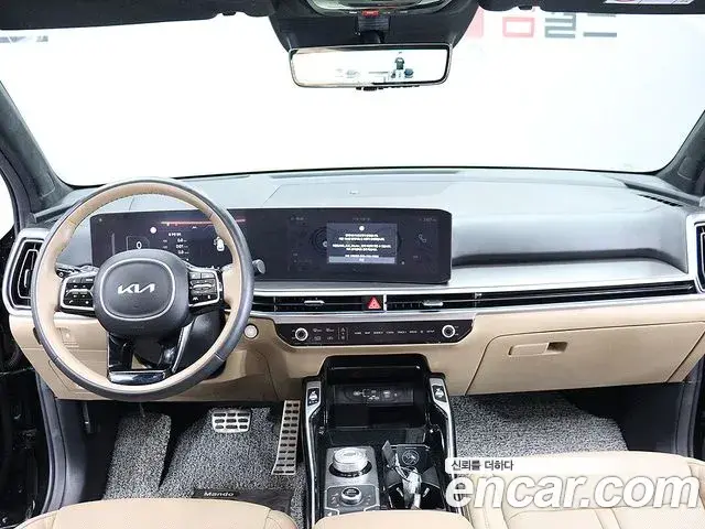Kia Sorento 2024 — Photo 12/20