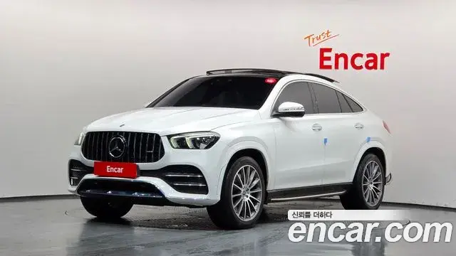 Mercedes-Benz GLE-Class 2023 — Photo 1/20