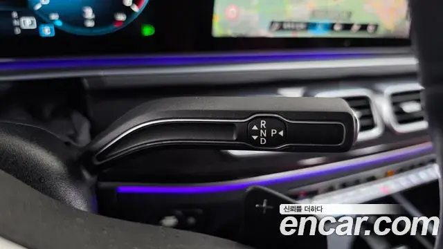 Mercedes-Benz GLE-Class 2023 — Photo 9/20