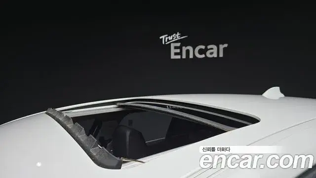 BMW 1 Series 2019 — Фото 19/20