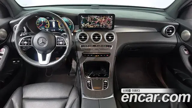 Mercedes-Benz GLC-Class 2021 — Photo 7/20