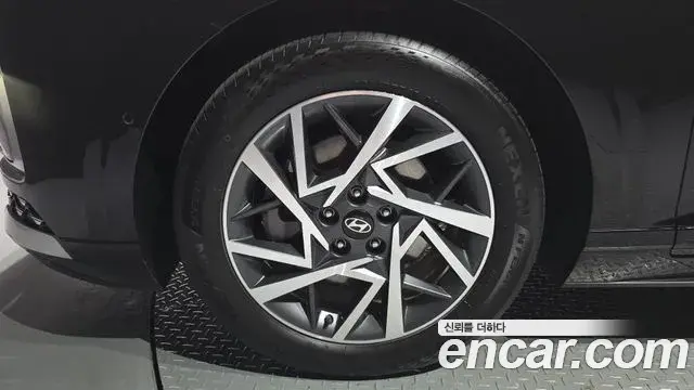 Hyundai Grandeur 2023 — Photo 5/20