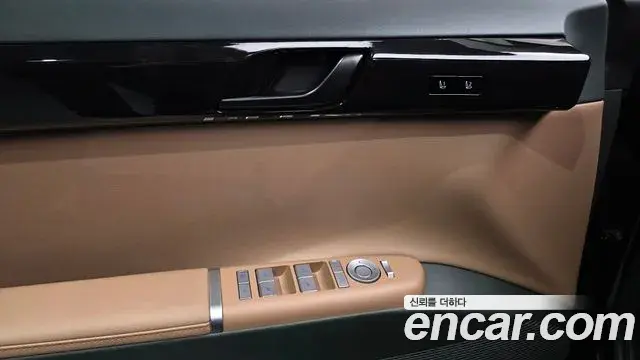 Hyundai Grandeur 2023 — Photo 19/20