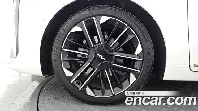 Kia K8 2025 — Photo 4/20