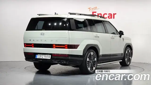 Hyundai Santa Fe 2024 — Photo 1/20