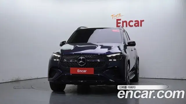 Mercedes-Benz GLE-Class 2023 — Photo 3/20