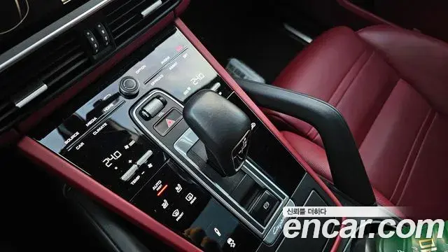 Porsche Cayenne 2019 — Şəkil 14/20