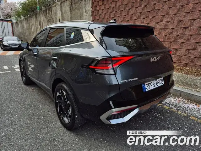 Kia Sportage 2024 — ფოტო 18/20