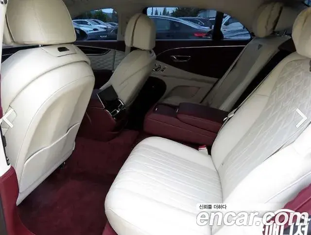 Bentley Flying Spur 2022 — Şəkil 8/20