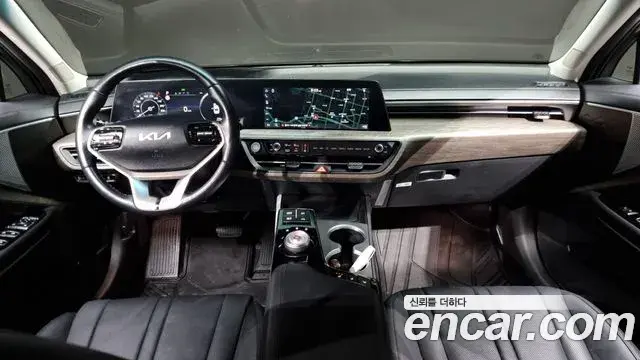 Kia K8 2024 — Şəkil 9/20