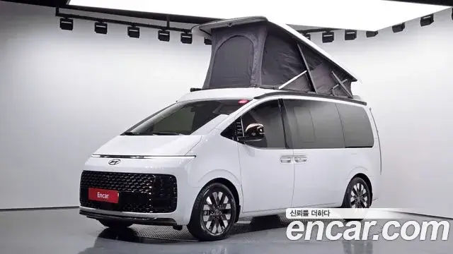 Hyundai Staria 2022 — Photo 10/20