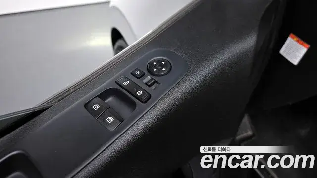 Hyundai Staria 2022 — Photo 19/20