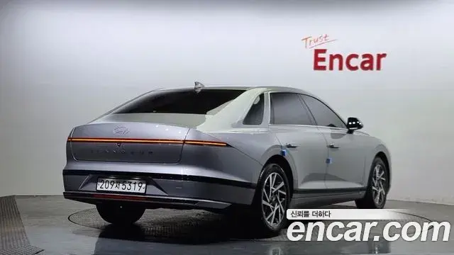 Hyundai Grandeur Hybrid 2025 — ფოტო 14/20