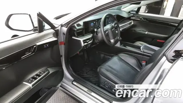 Hyundai Grandeur Hybrid 2025 — ფოტო 5/20