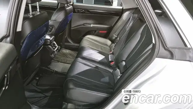 Hyundai Grandeur Hybrid 2025 — ფოტო 16/20