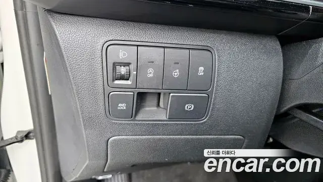 Hyundai Staria 2022 — ფოტო 9/20