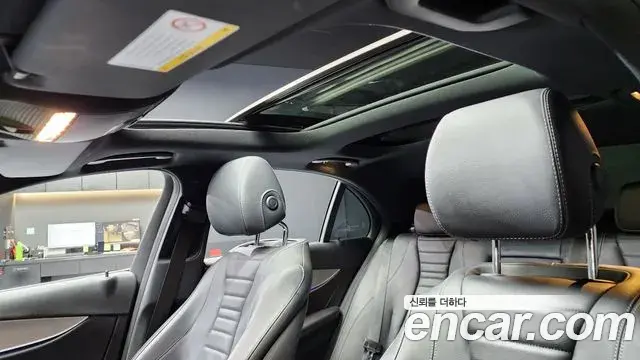 Mercedes-Benz E-Class 2018 — Şəkil 5/20