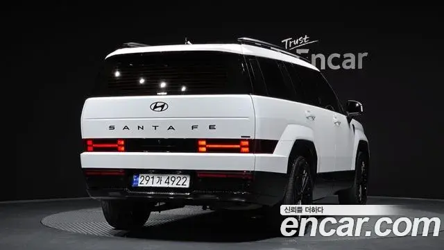 Hyundai Santa Fe 2023 — Photo 9/20