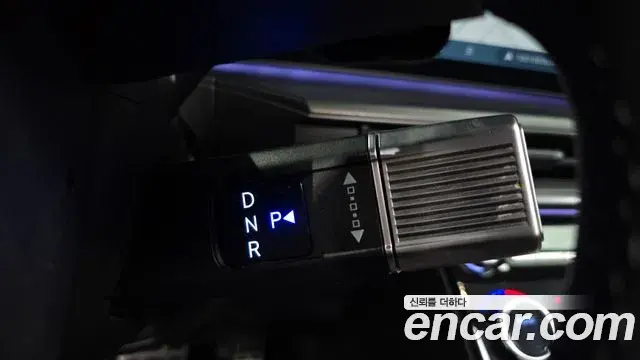 Hyundai Santa Fe 2023 — Photo 4/20