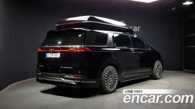 Kia Carnival 2021 — Şəkil 10/20