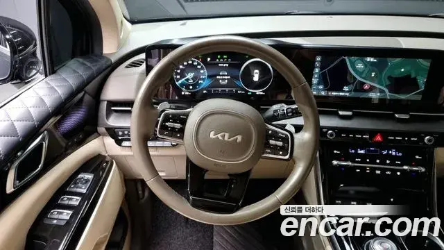 Kia Carnival 2021 — Şəkil 19/20