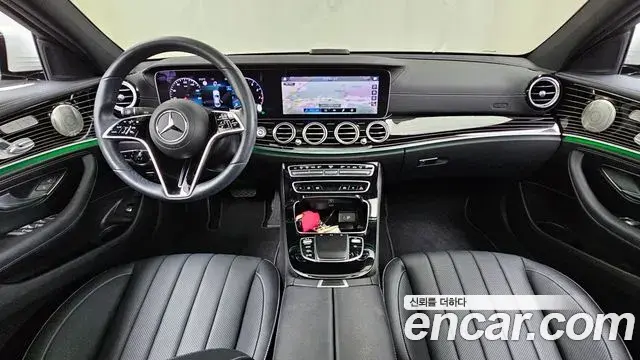 Mercedes-Benz E-Class 2022 — Şəkil 7/20
