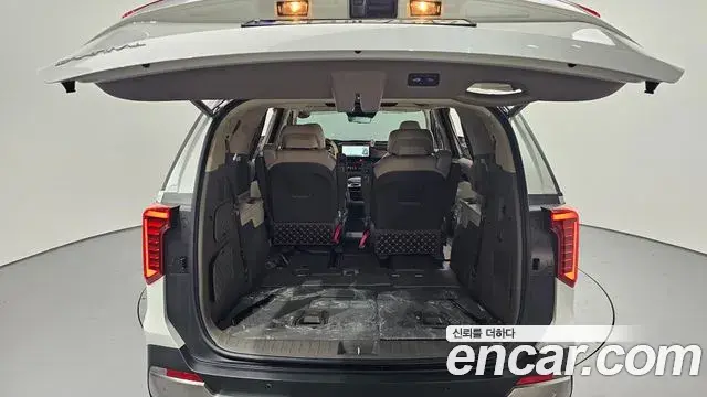 Kia Carnival 2024 — ფოტო 9/20